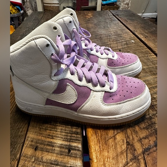 Nike Womens Air Force 1  DN4161-991 Size US 5 women’s purple lavender high top - Picture 1 of 10